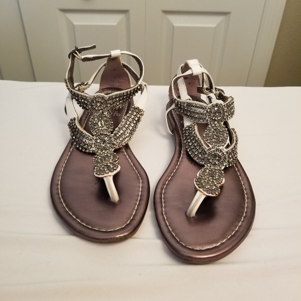 Vince Camuto Womens 6Rhinestone Embellished Thong Sandals White Ankle Strap Flat - Picture 1 of 7
